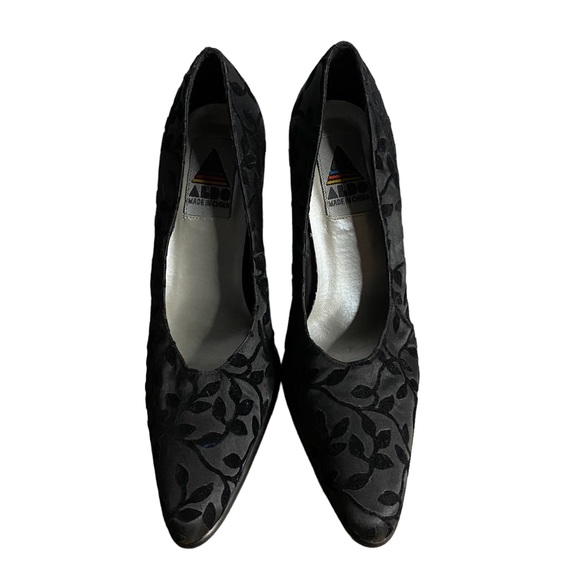 Aldo Women's Black Velvet Floral Leaf Vine Fabric Pump Heels - Picture 2 of 7